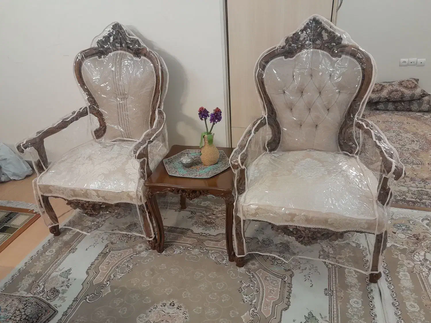 کاور مبل ژله ای|مبلمان خانگی و میز عسلی|پرند, فاز ۲|دیوار