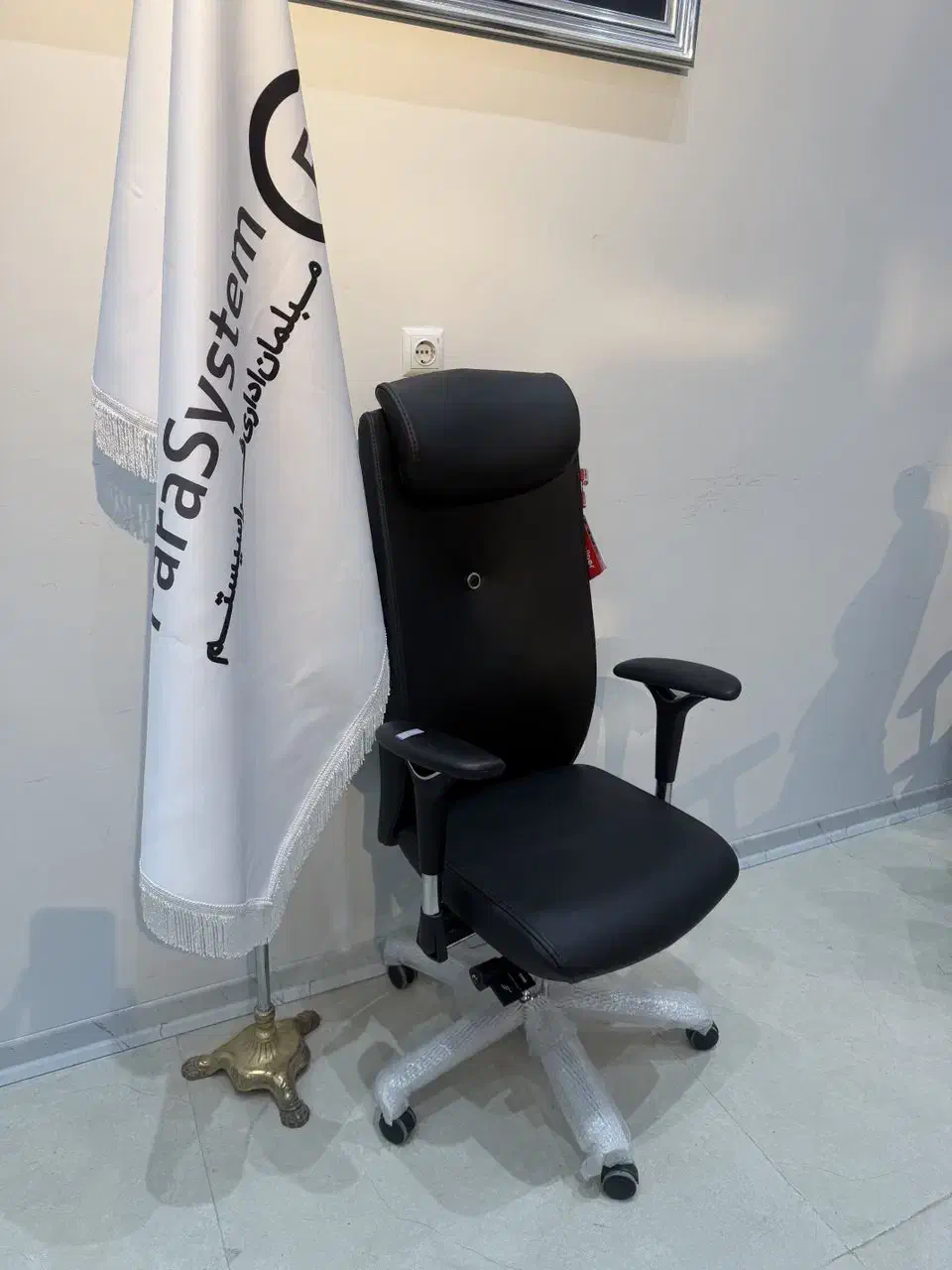 صندلی مدیریت کارمندی کارشناسی|مبلمان اداری|قم, کلهری|دیوار