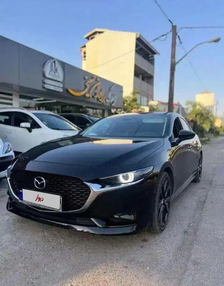 مزدا 3 پرمیوم وارداتی / دوربین 360 / 2024|خودرو سواری و وانت|تهران, باغ فیض|دیوار