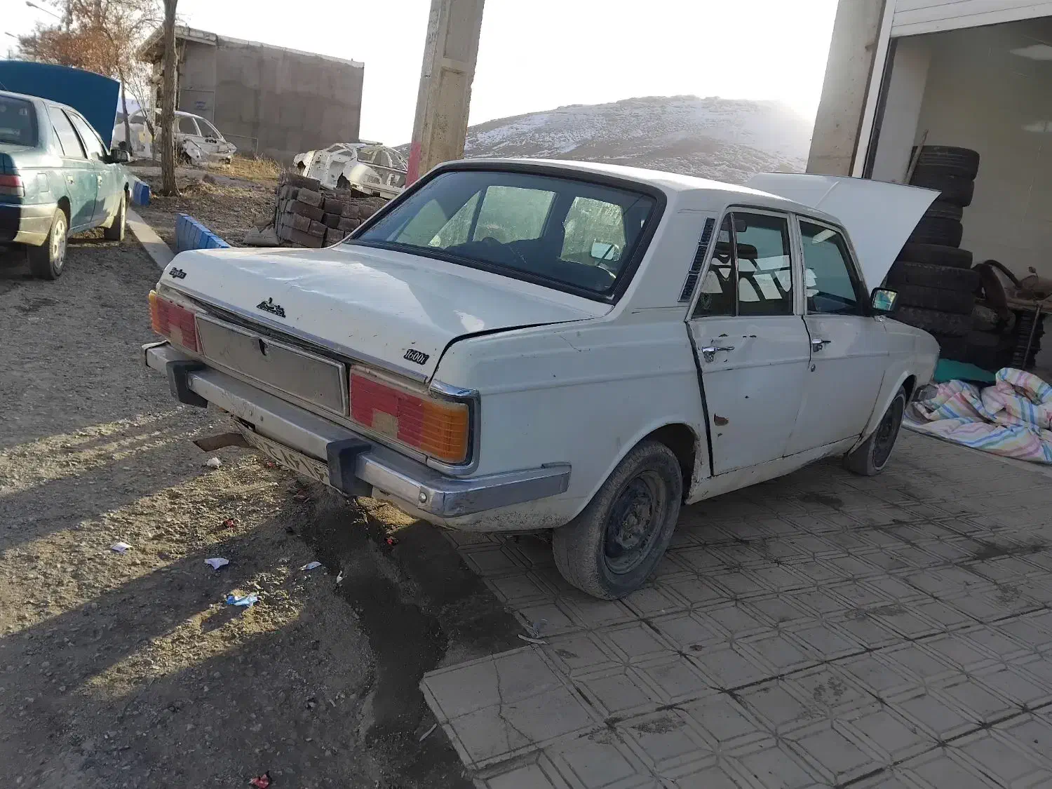 پیکان ۸۲شاسی سالم|خودرو کلاسیک|سنندج, |دیوار