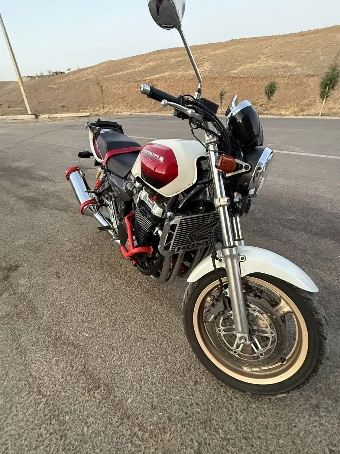 cb1300|موتورسیکلت|شبستر, |دیوار