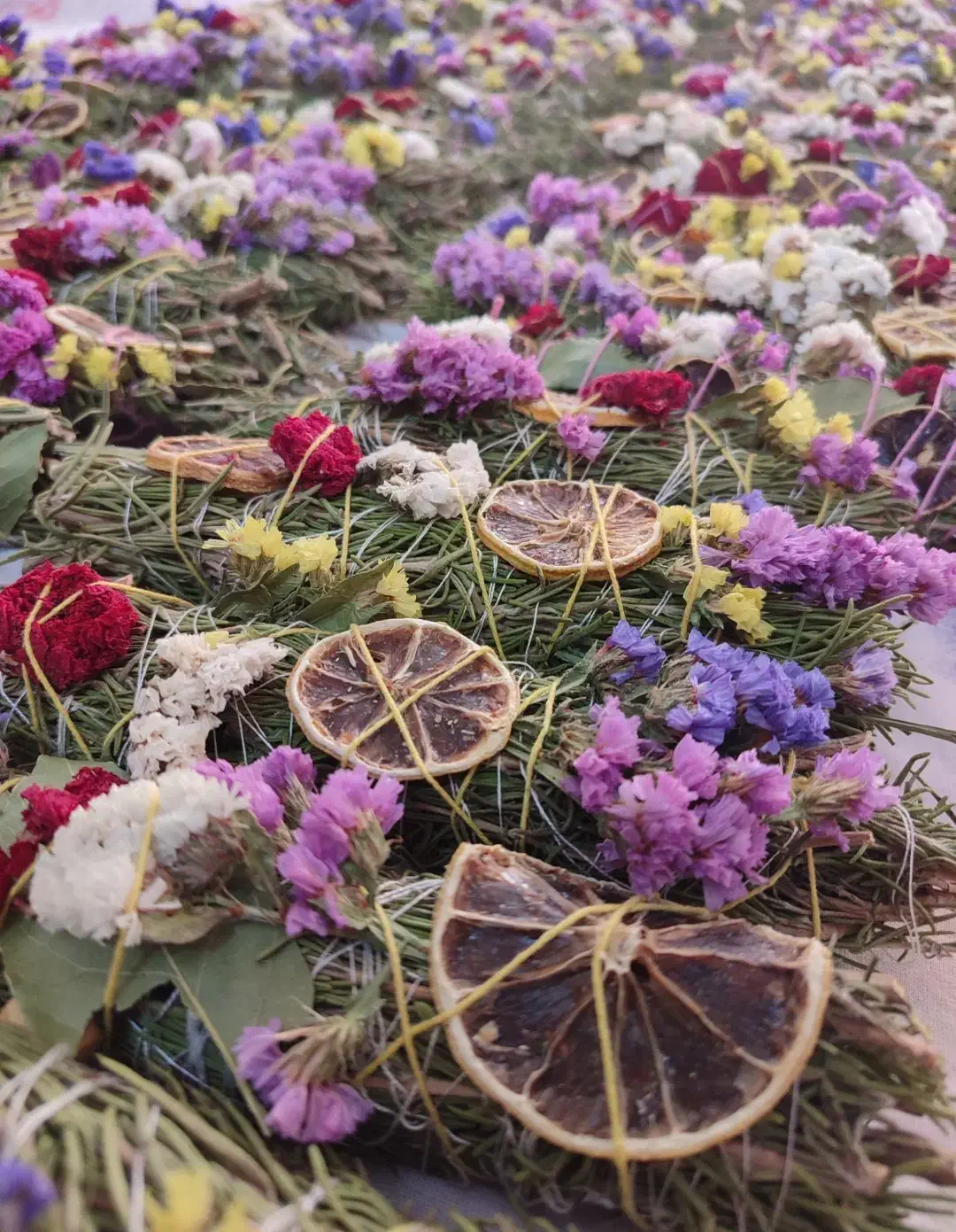 تولید اسماج (عود دستساز کاملا ارگانیک)|صنایع دستی و سایر لوازم تزئینی|اصفهان, احمدآباد|دیوار