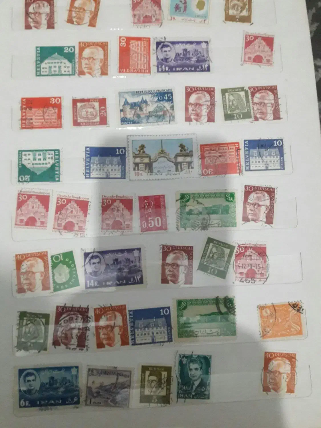 البوم تمبر|کلکسیون سکه، تمبر، اسکناس|رباط‌کریم, رباط‌کریم|دیوار