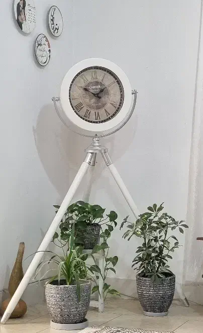 ساعت ۳ پایه|ساعت دیواری و تزئینی|مشهد, انقلاب|دیوار