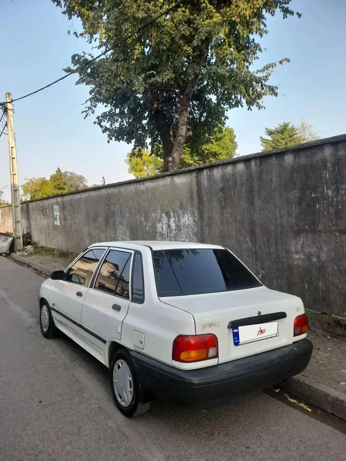 پراید تک‌ برگ عتیقه شاسی پلمپ بی رنگ موتور سالم|خودرو سواری و وانت|آستارا, |دیوار