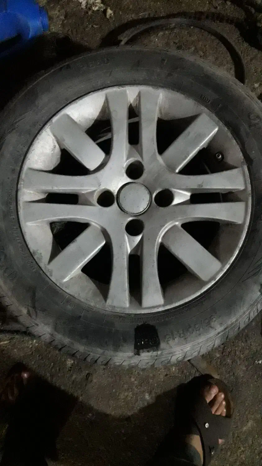 پژو ۴۰۵مدل ۸۱ انژکتوری|خودرو سواری و وانت|اهواز, کیانپارس |دیوار