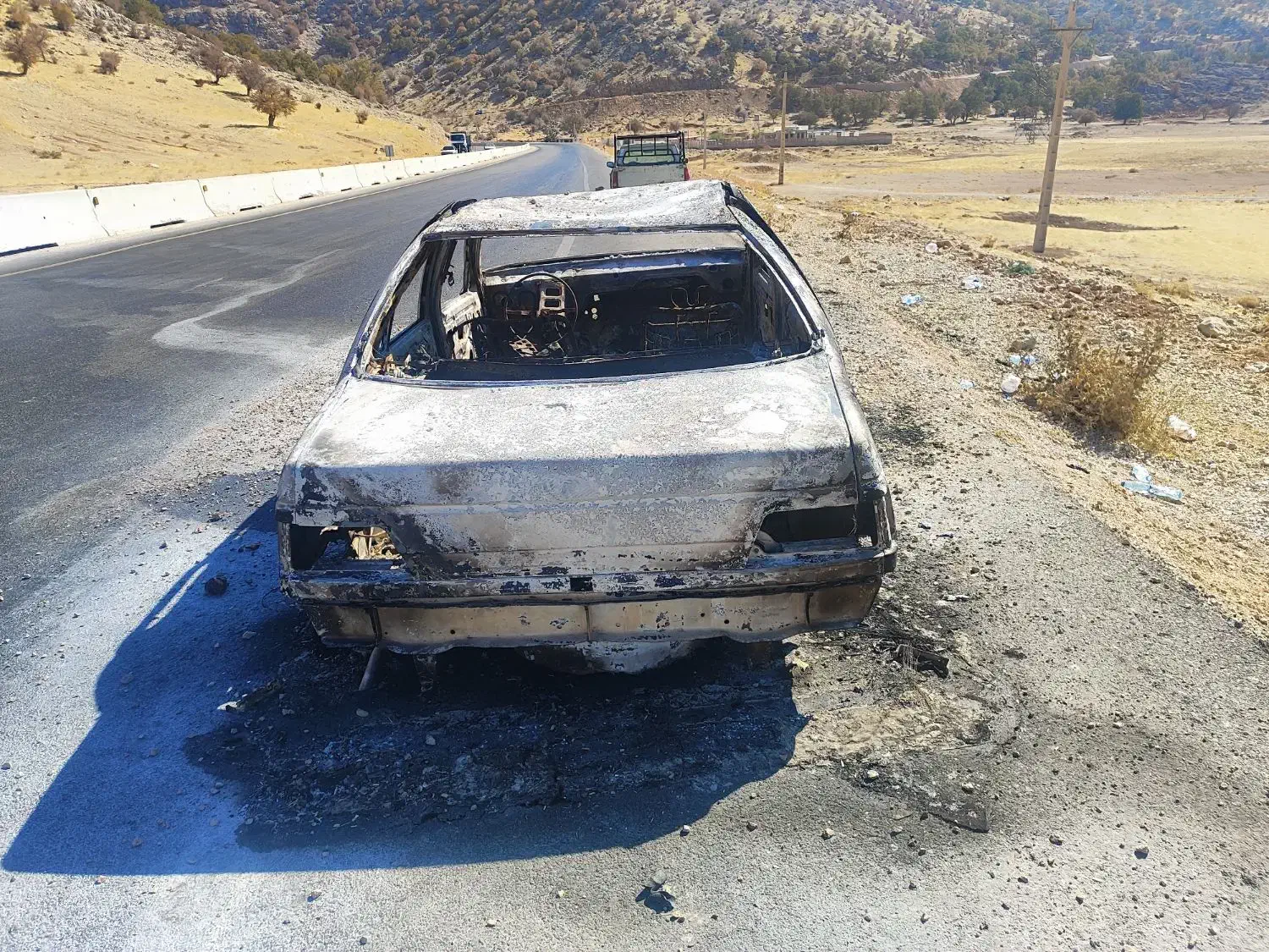 ماشین ،۴۰۵،سوخته ،اوراقی ،مدارک|خودرو سواری و وانت|کازرون, |دیوار