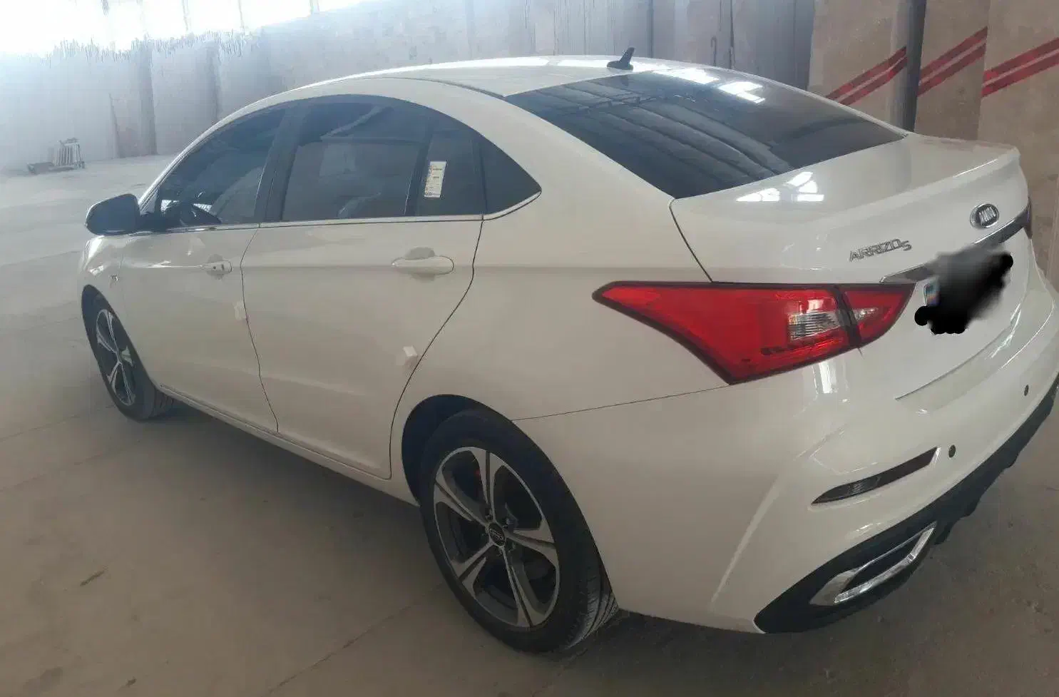 اریزو۵ال اتومات تحویل بهمن۱۴۰۳|خودرو سواری و وانت|اصفهان, باغ زرشک|دیوار