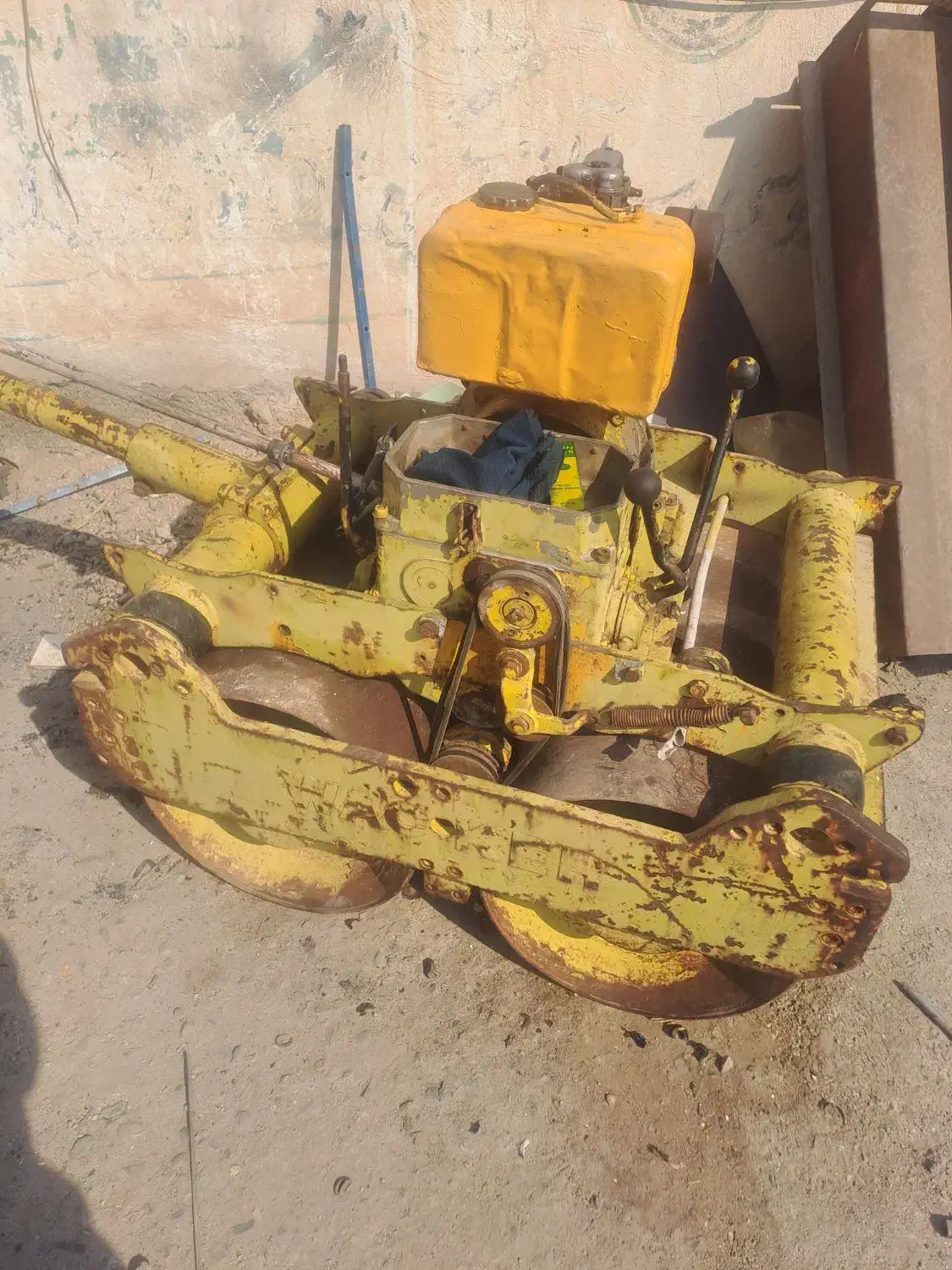 غلتک قلتک قلطک۷۵ المانی|ماشین‌آلات صنعتی|پاکدشت, پاکدشت (مامازند)|دیوار