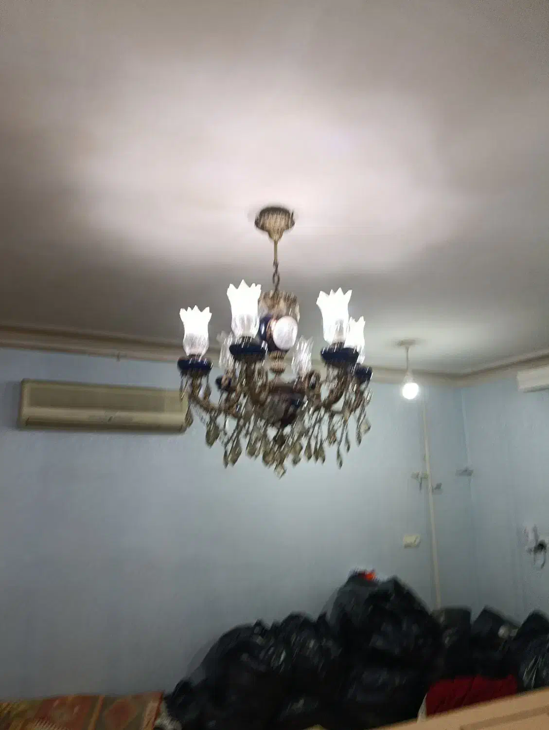 لوستر برنجی|لوستر و چراغ آویز|اهواز, زیتون کارمندی|دیوار