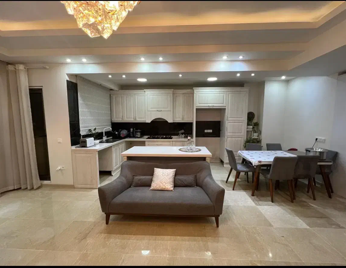 ۱۲۰ متر/۲ خوابه/ تاپ لوکیشن