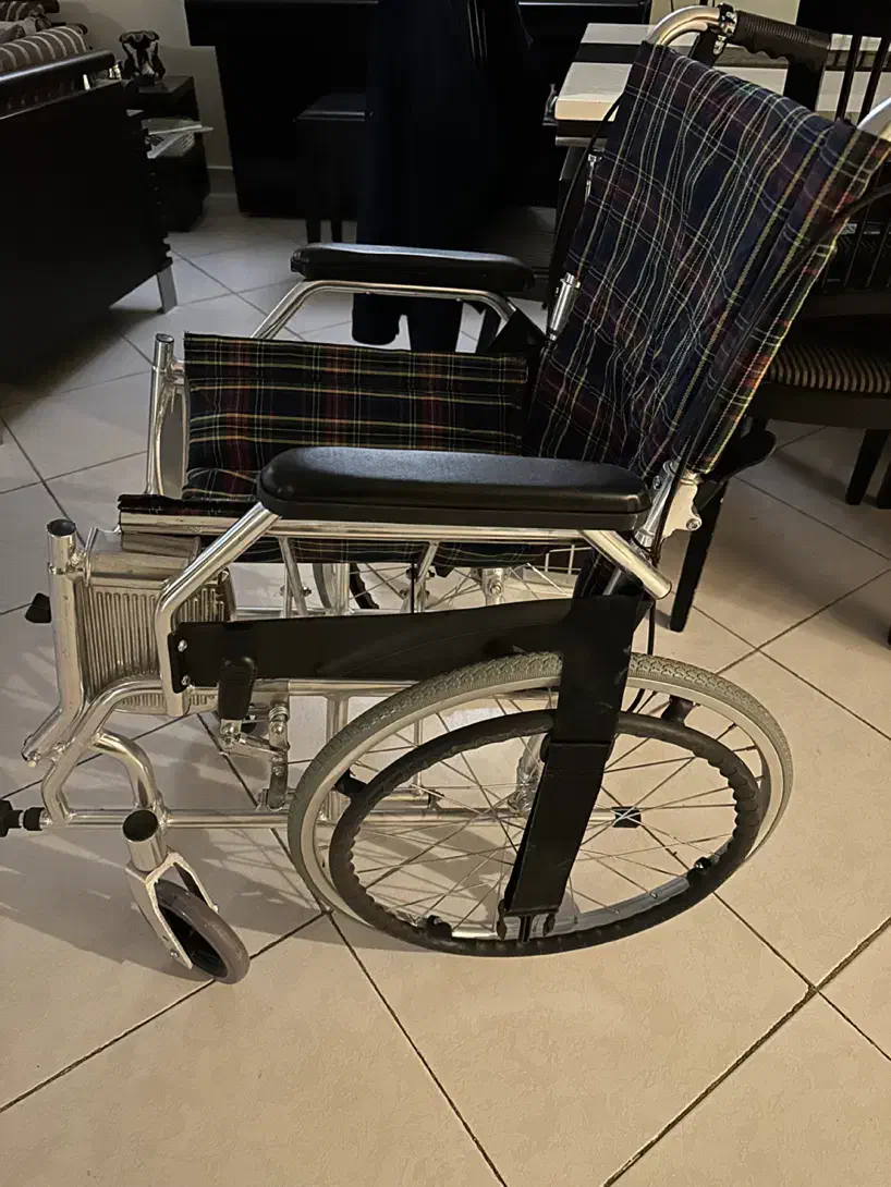 ویلچر ، خارجی ، در حد نو|آرایشی، بهداشتی، درمانی|تهران, قیطریه|دیوار