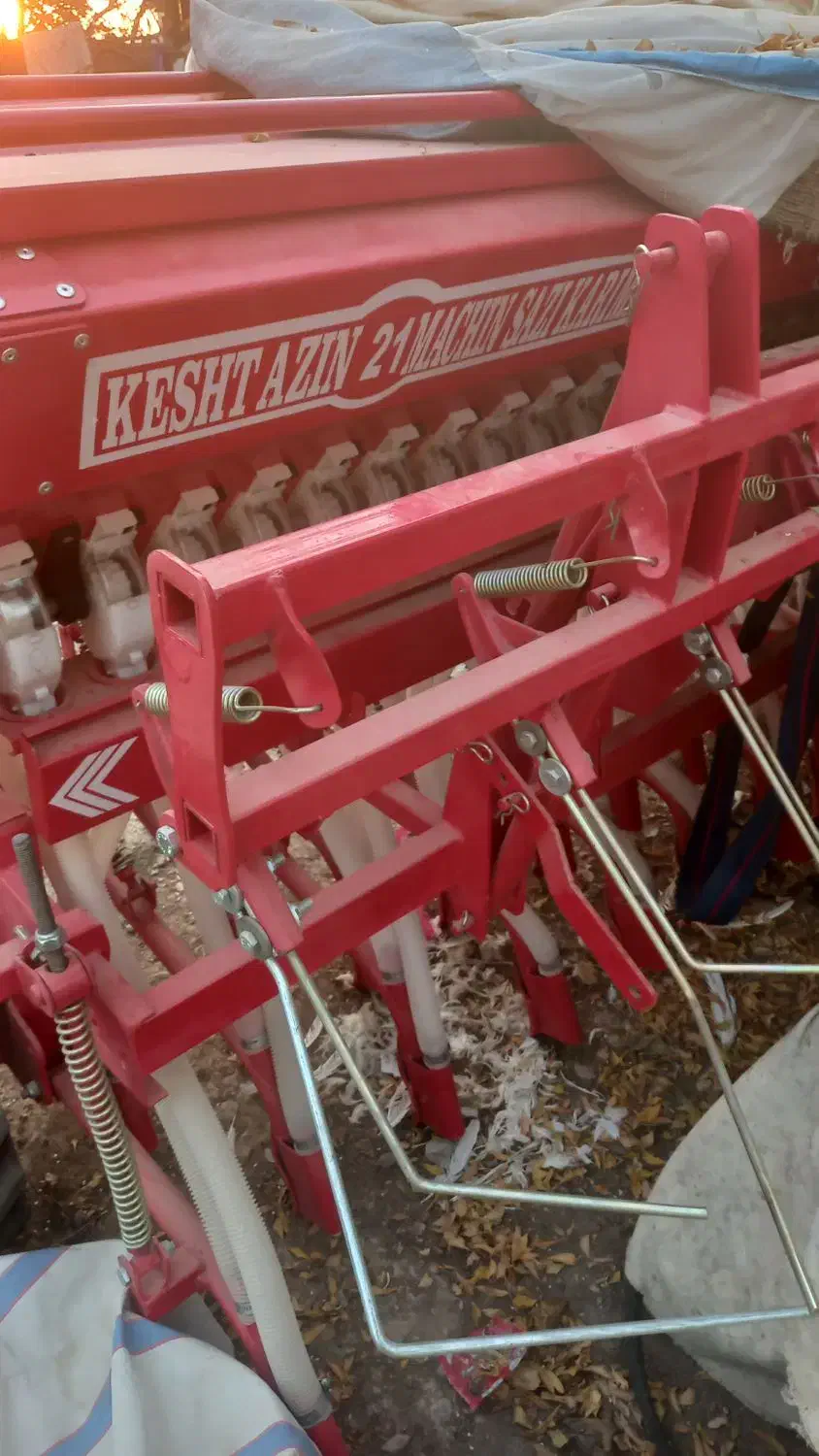 ۲۱ردیفه پوشاننده دار ریاکار دانه کار|ماشینآلات صنعتی|شیراز, داریون|دیوار