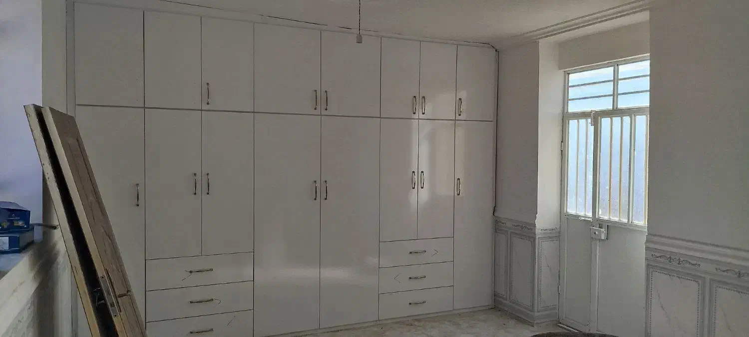 تعمیر کابینت ام دی اف وتنظیم درب کابینت فلز|خدمات پیشه و مهارت|بیرجند, |دیوار