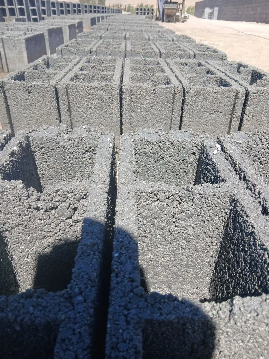 بلوک پوکه سبک لیکاکول.حلقه چاه پوکه.سیمان.آجر|مصالح و تجهیزات ساختمان|هرسین, |دیوار