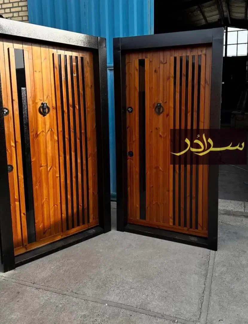 درب ضدسرقت چوب مدرن،نرده شیشه ای، سکوریت کدk094|مصالح و تجهیزات ساختمان|گتاب, |دیوار