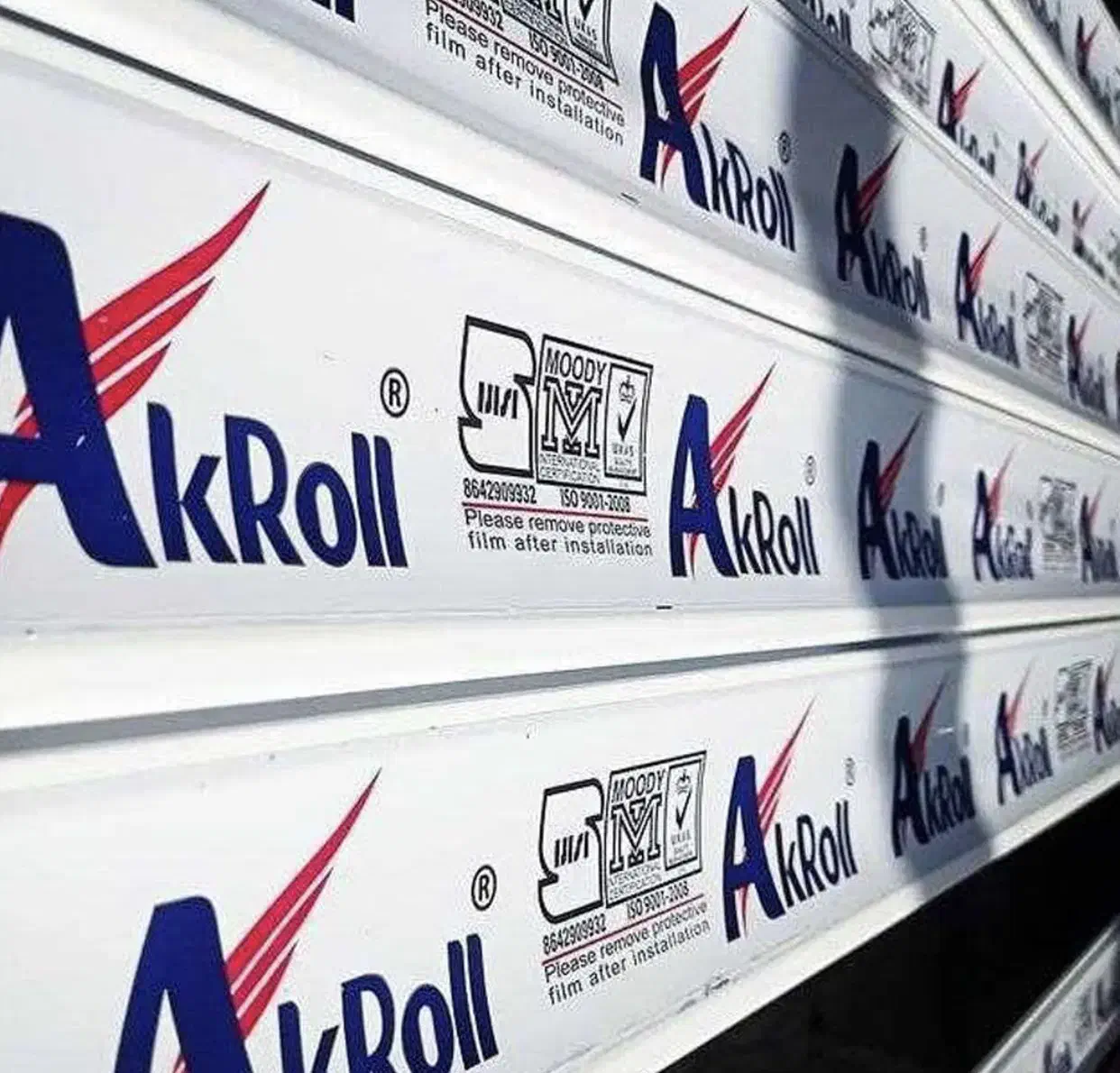 نصب وتعمیرات کرکره های برقی وساده ودوربین مداربسته|خدمات پیشه و مهارت|اردبیل, |دیوار