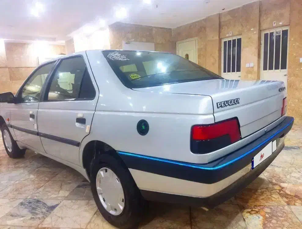 پژو 405 دوگانه کارخانه بدون رنگ 98|خودرو سواری و وانت|مشهد, عبادی|دیوار