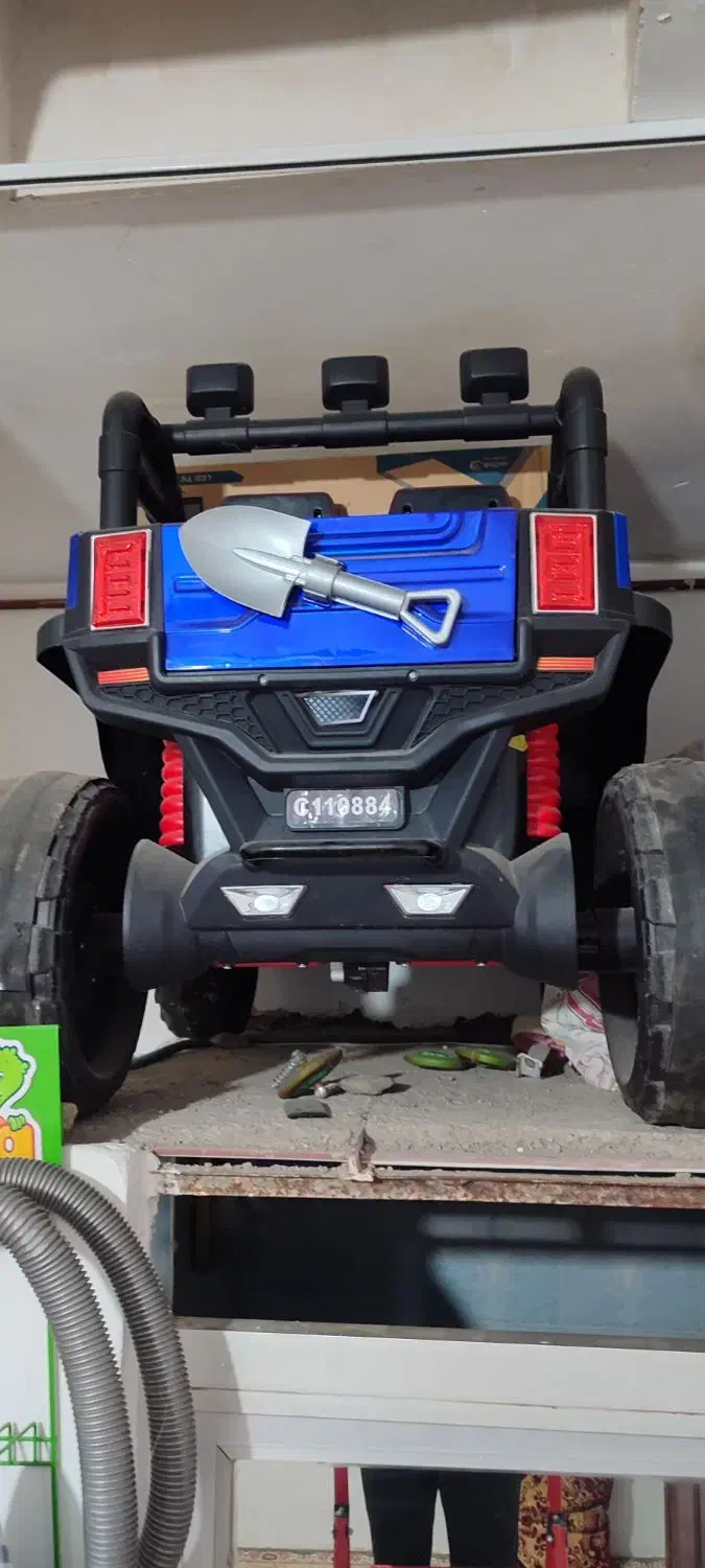 ماشین شارژی|اسباب و اثاث بچه|نیشابور, شهرک ولیعصر|دیوار