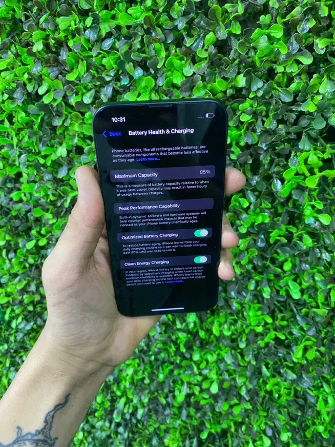 Iphone 13 / آیفون ۱۳ نرمال بدون هیچ خطو خشی ۱۲۸|موبایل|تهران, میرداماد|دیوار