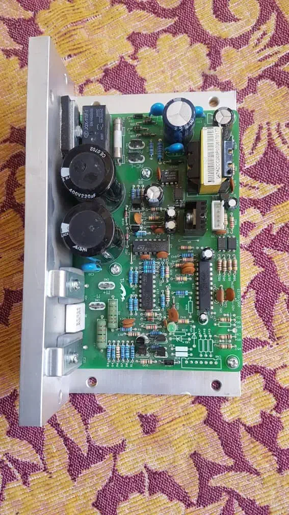 تعمیرات انواع تردمیل خانگی وباشگاهی درمحل|خدمات پیشه و مهارت|لاهیجان, شیشه گران|دیوار