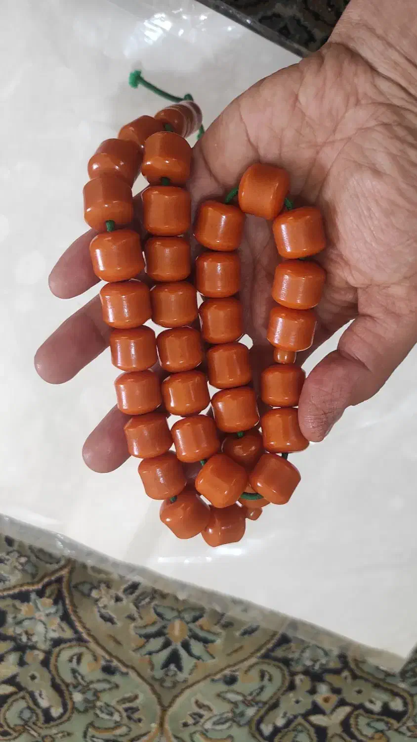 تسبیح سندلوس قدیمی|کلکسیون اشیاء عتیقه|شیراز, لب آب|دیوار