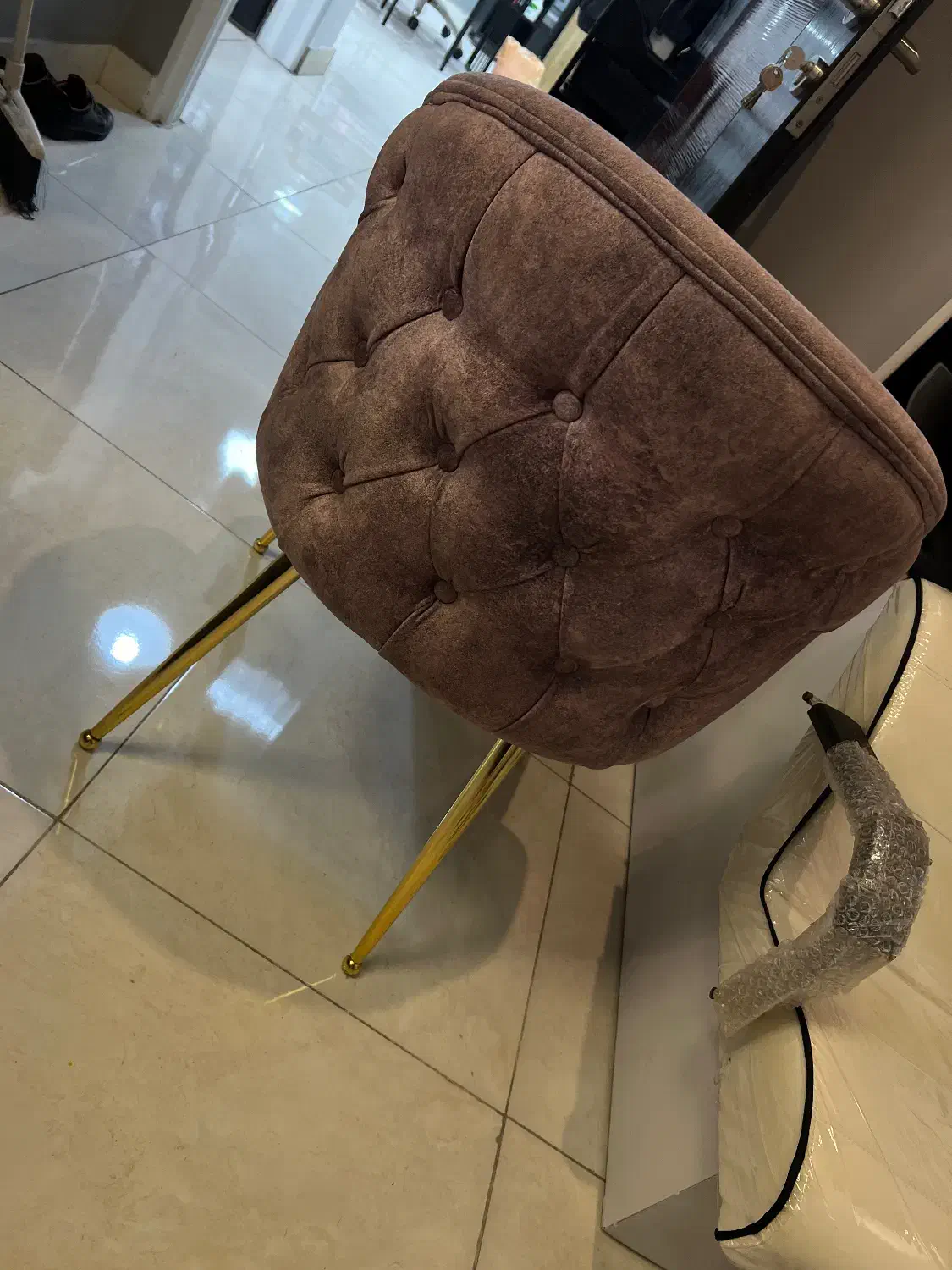 فروش صندلی میکرو ث صندلی فانتزی|آرایشگاه و سالنهای زیبایی|رشت, گلسار|دیوار