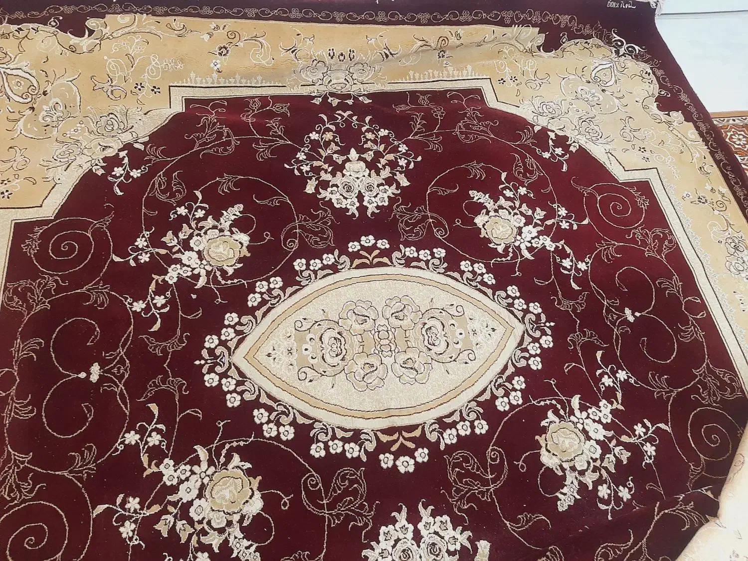 فرش ۹متری(۳×۳)|فرش|تربتحیدریه, مظفریه|دیوار