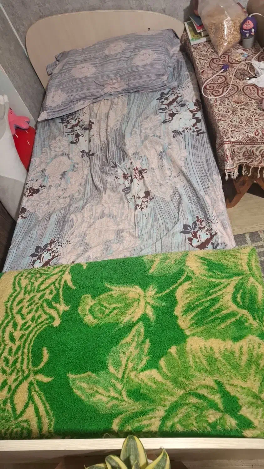 تخت و دراور|تخت و سرویس خواب|محمدشهر, شهرک پیام (مهرالبرز)|دیوار