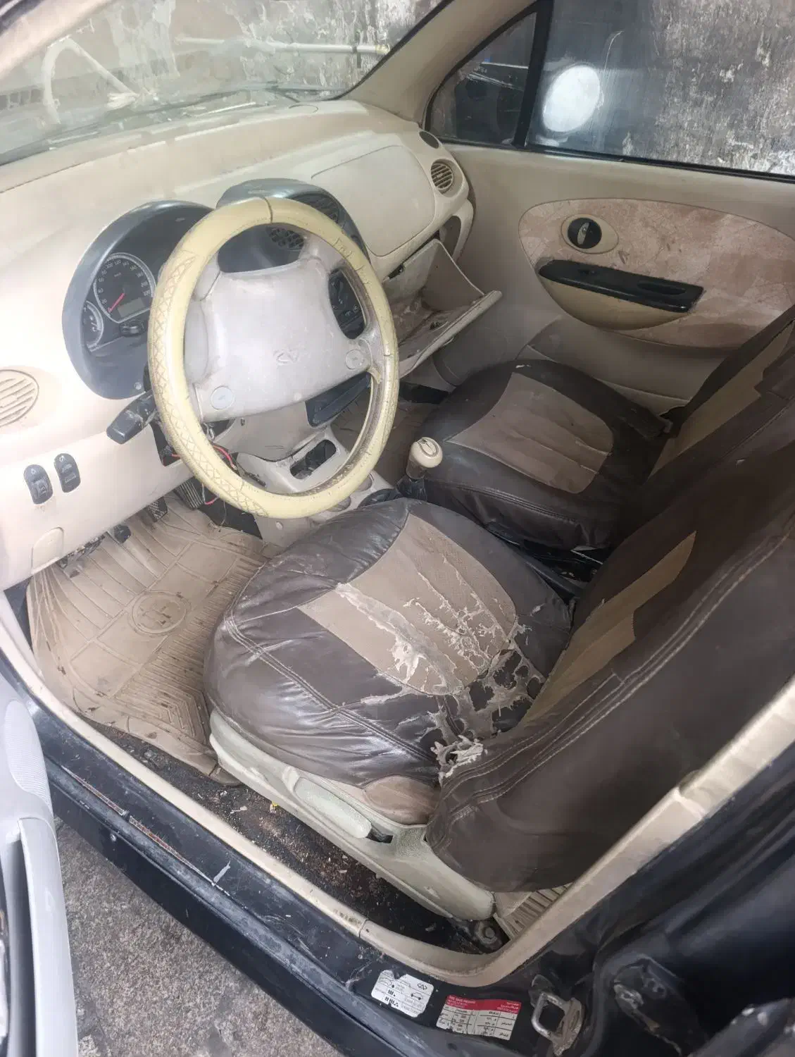 ماشین احتیاج به باز سازی داره|خودرو سواری و وانت|مشهد, جلالیه|دیوار