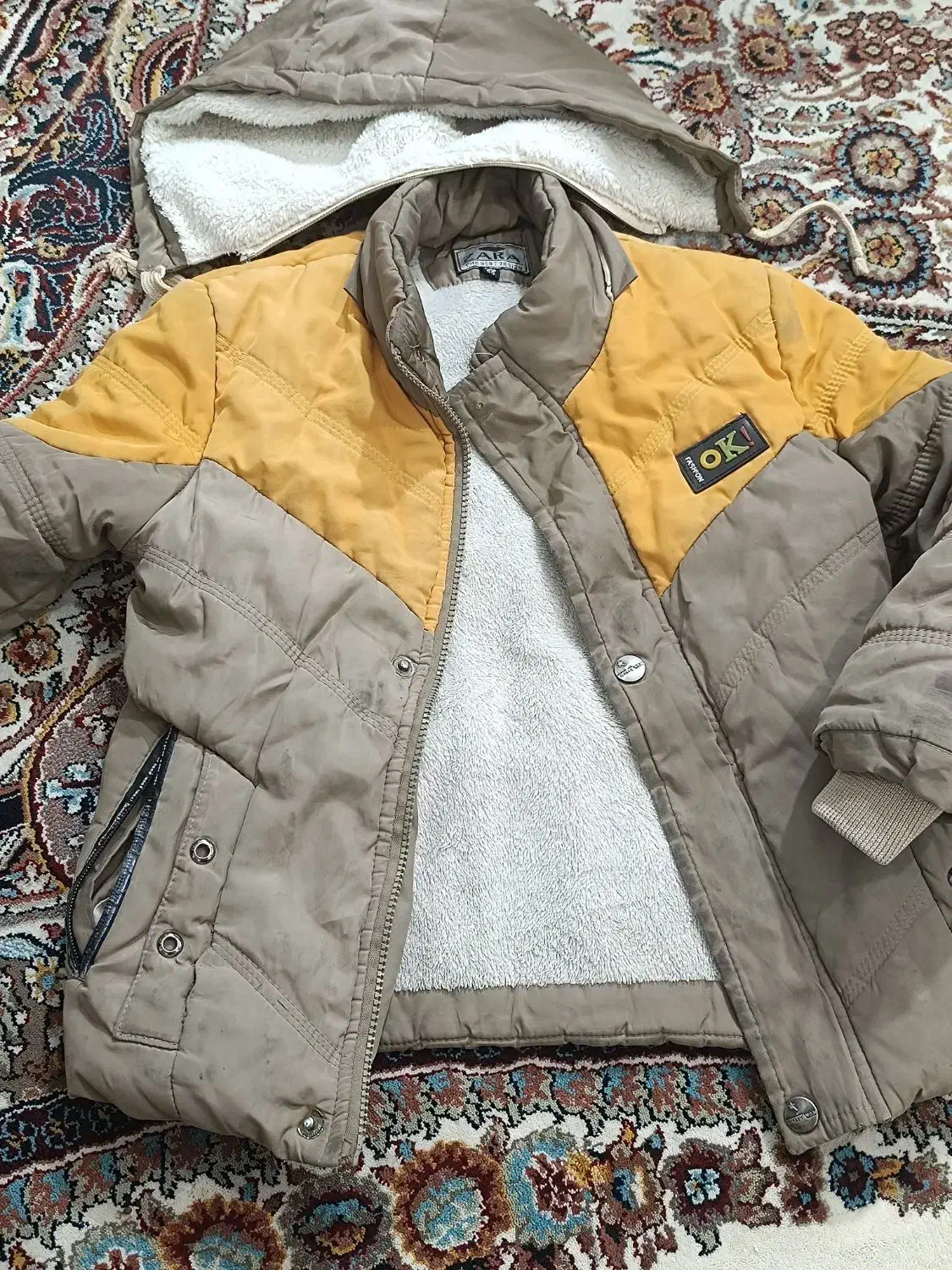 کاپشن دخترانه|کفش و لباس بچه|خرم‌آباد, |دیوار