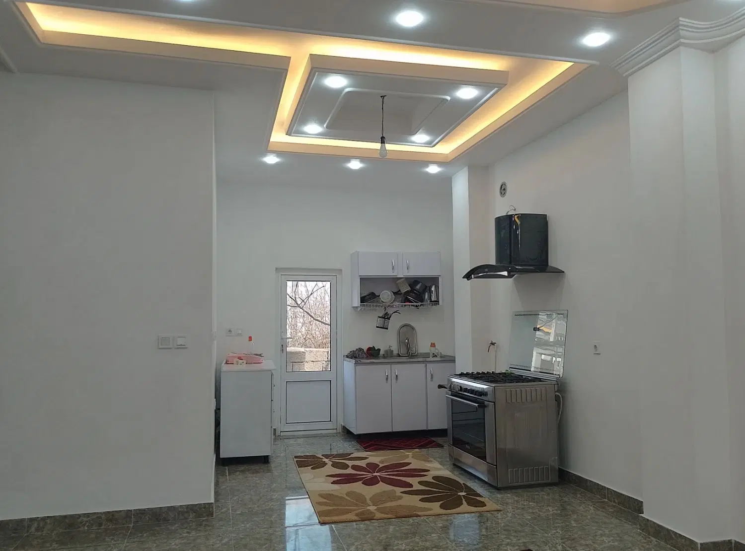 ویلا|اجارهٔ کوتاه‌مدت ویلا و باغ|آستارا, |دیوار