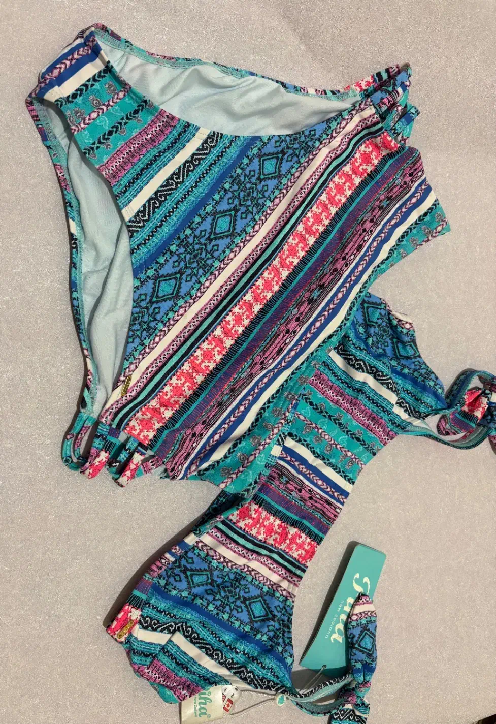 لباس زیر زنانه زیر قیمت به همراه هدیه|لباس|الیگودرز, |دیوار