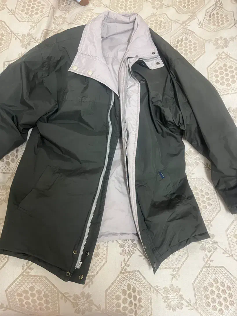 کاپشن دو رو پشم شیشه فوق العاده گرم|لباس|مشهد, فلسطین|دیوار