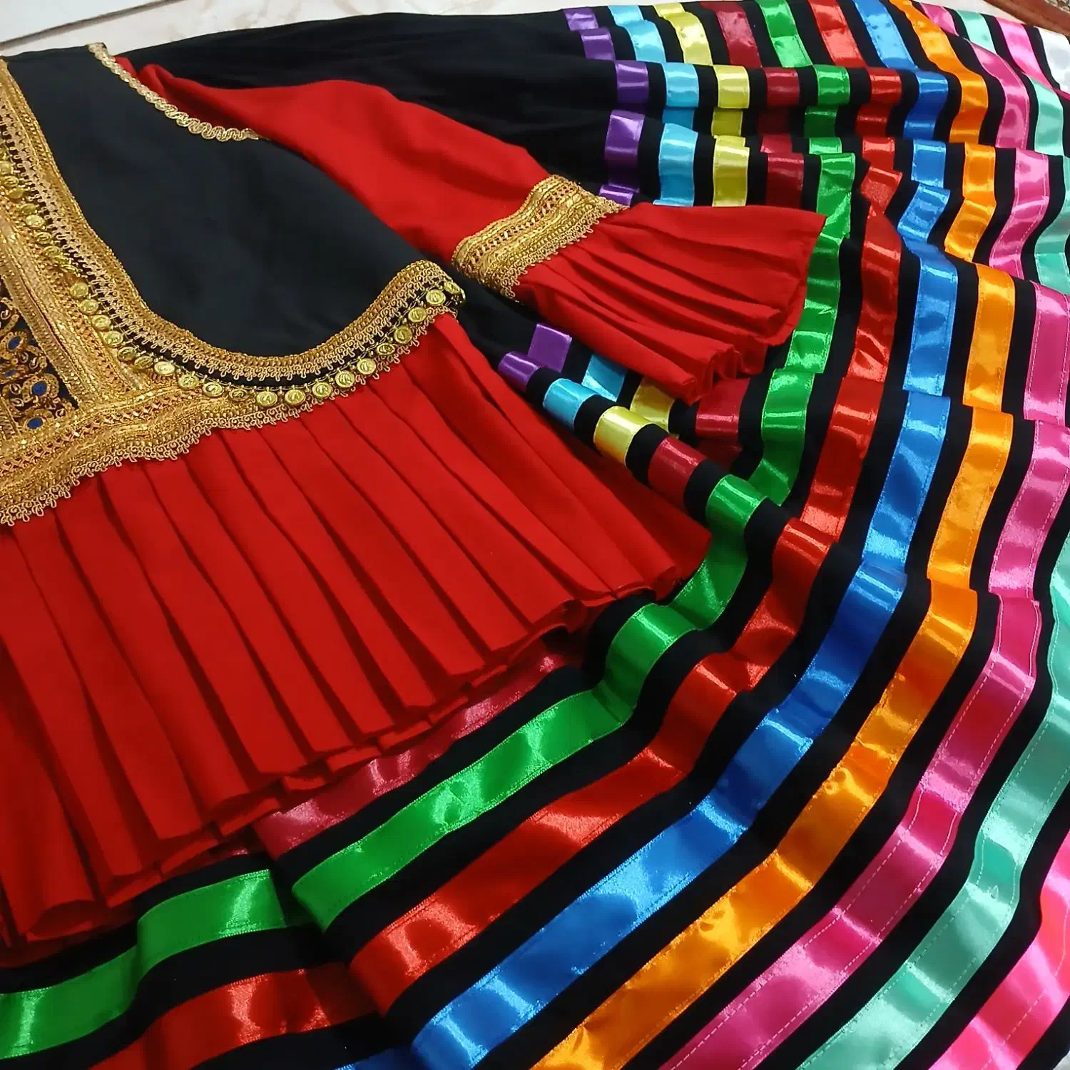 لباس محلی|لباس|لاهیجان, آهندان|دیوار