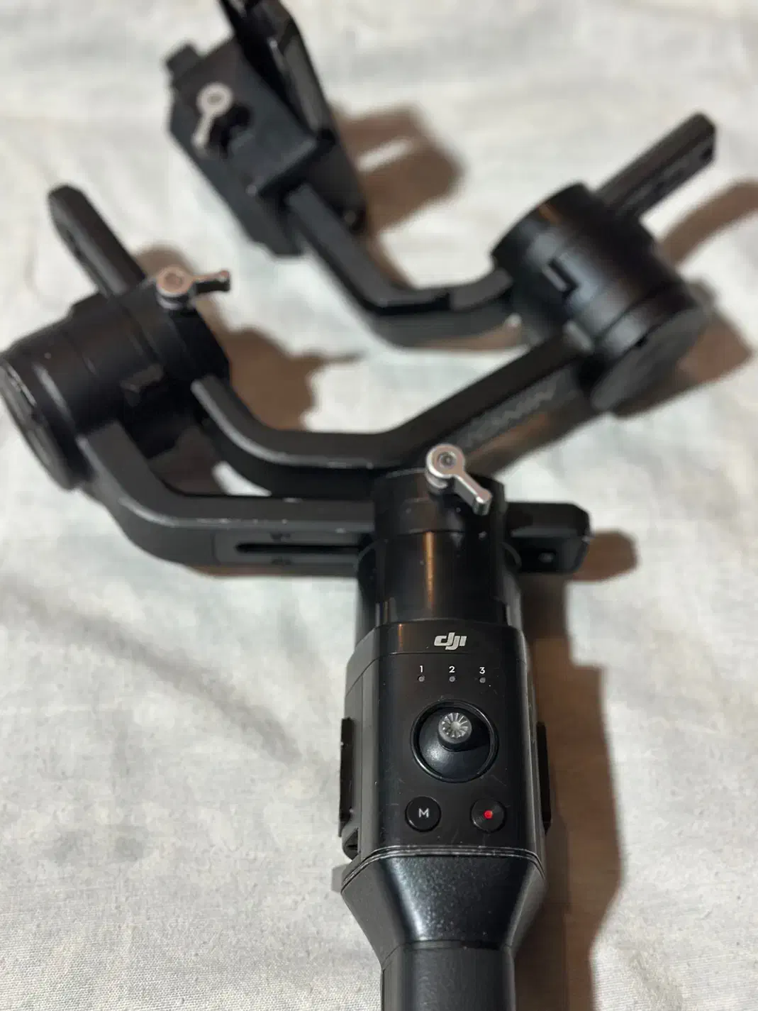 رونین اس|دوربین عکاسی و فیلم‌برداری|شیراز, عادل آباد|دیوار