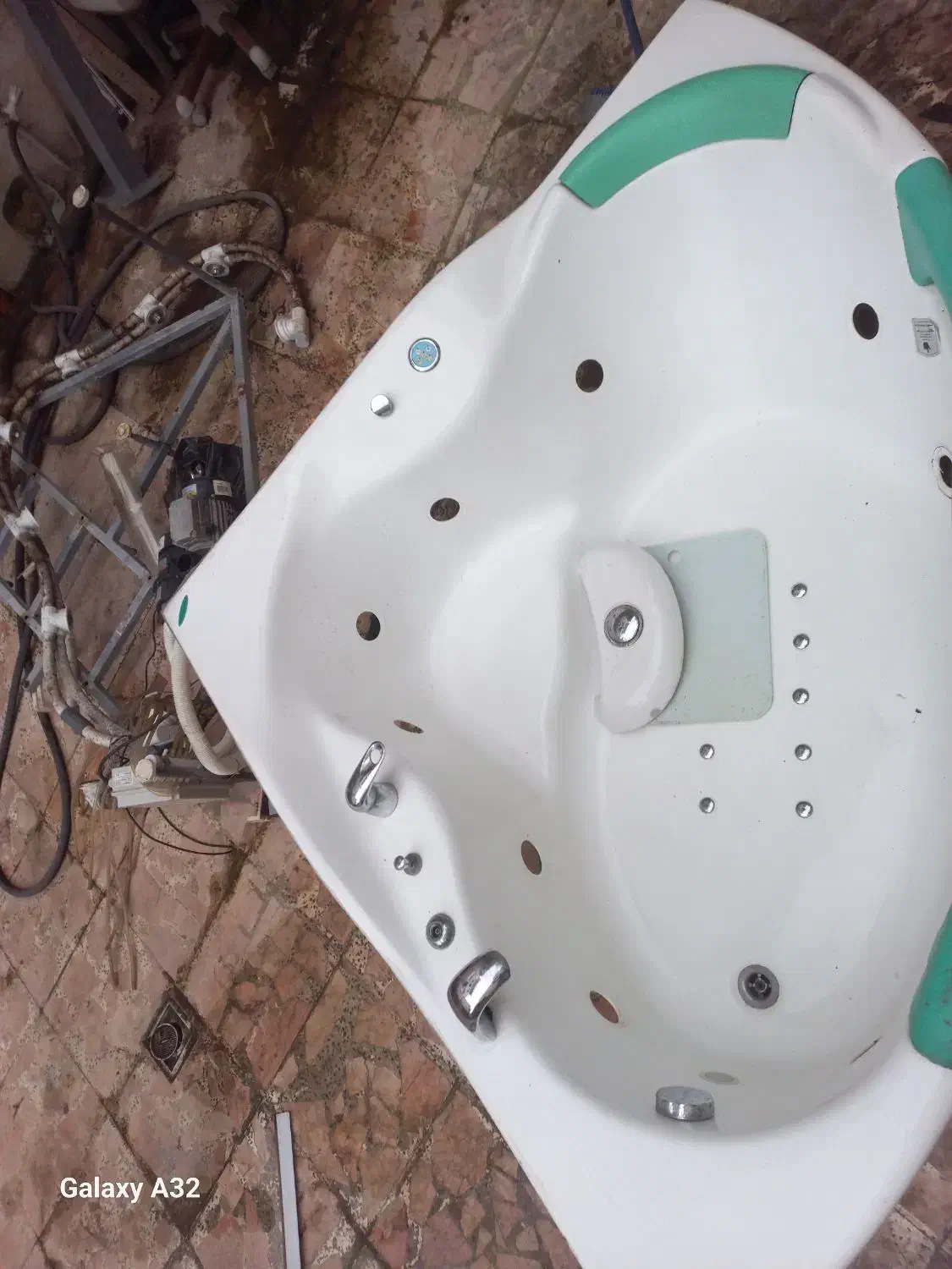 وان جکوزی حرفه ای  دونفره در حد|لوازم حمام|رشت, ترمینال|دیوار