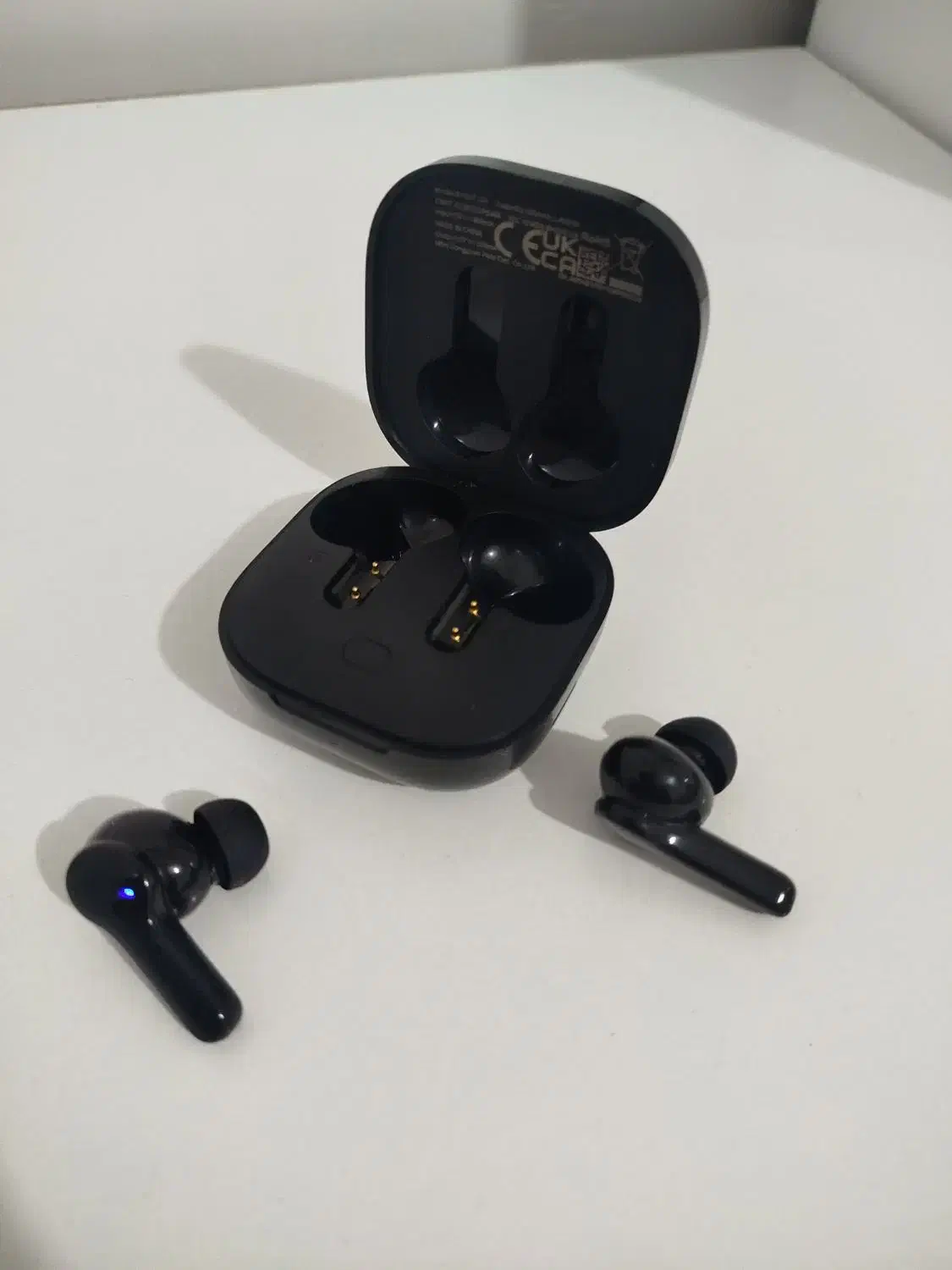 ایرپادQCY|لوازم جانبی موبایل و تبلت|فولادشهر, C3|دیوار