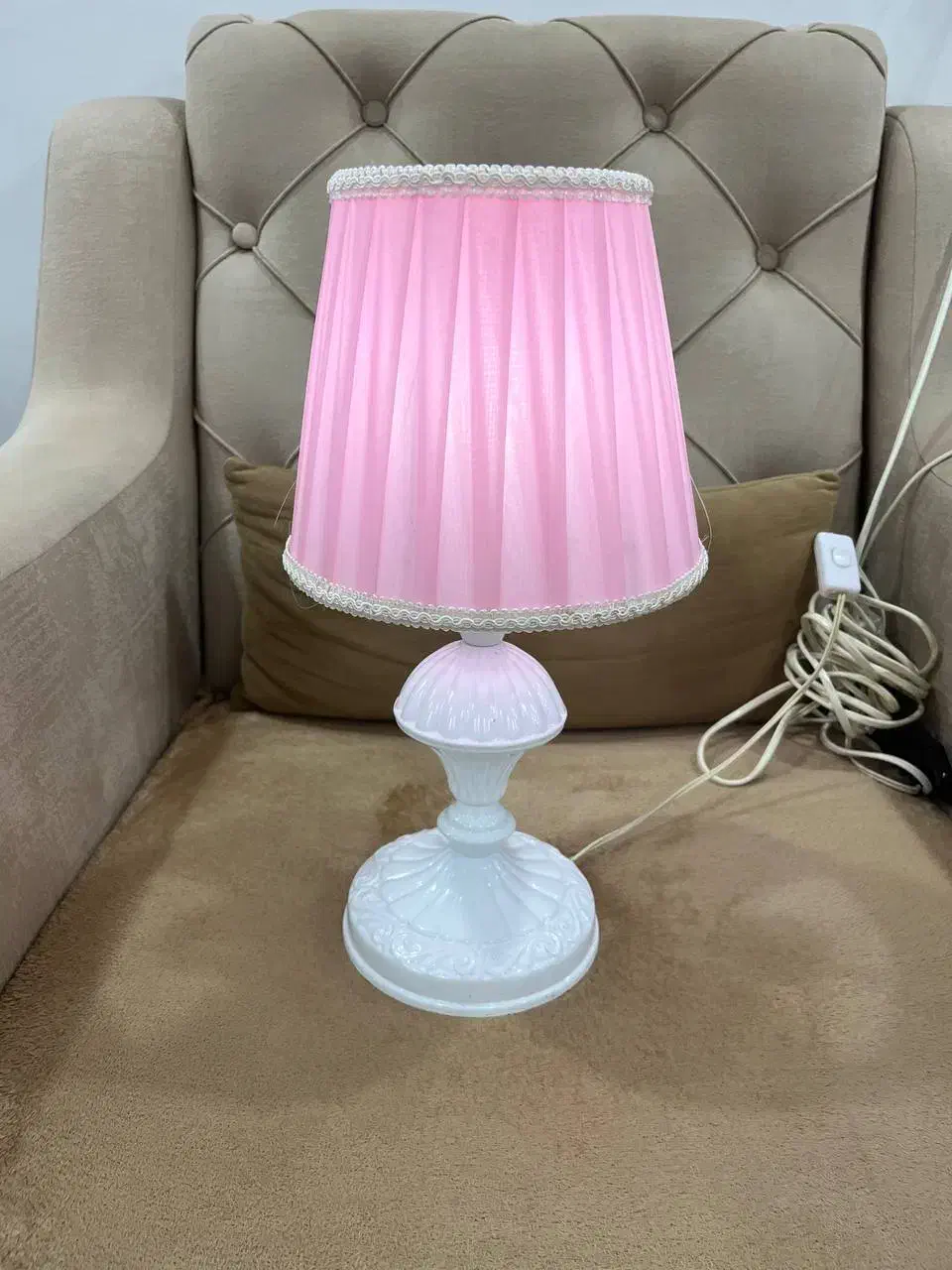 چراغ خواب|چراغ خواب و آباژور|رشت, بیجارپس|دیوار