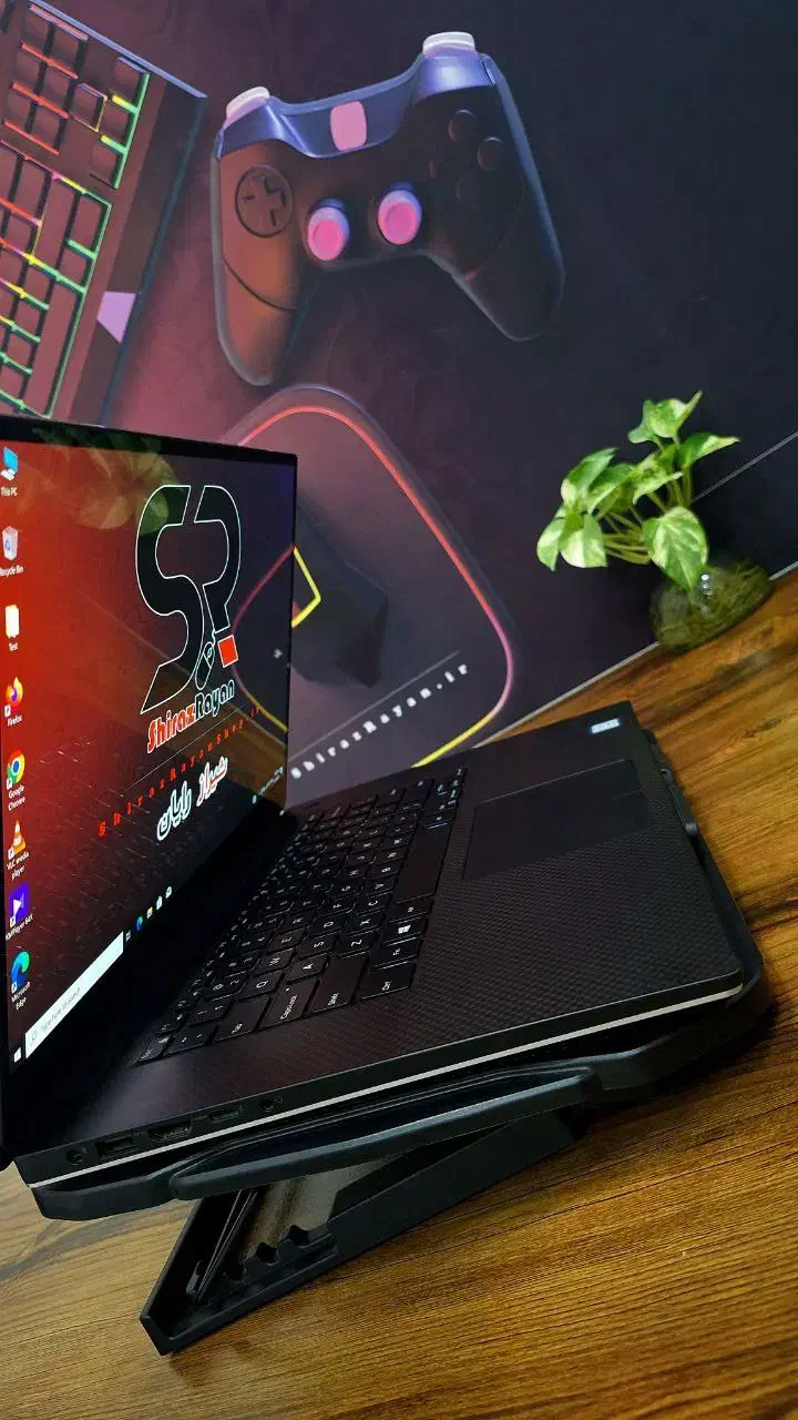 دل XPS 9570 باi7-8750H صفحه touch 4K گرافیک 1050Ti|رایانه همراه|شیراز, فخرآباد (دروازه کازرون)|دیوار