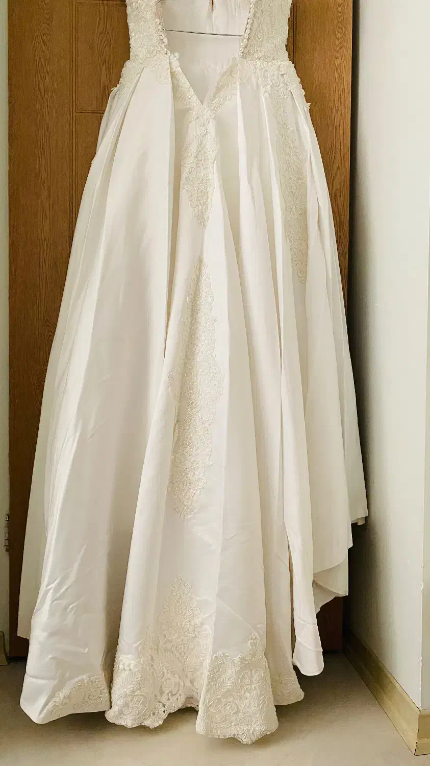 لباس عروس|لباس|سمنان, |دیوار