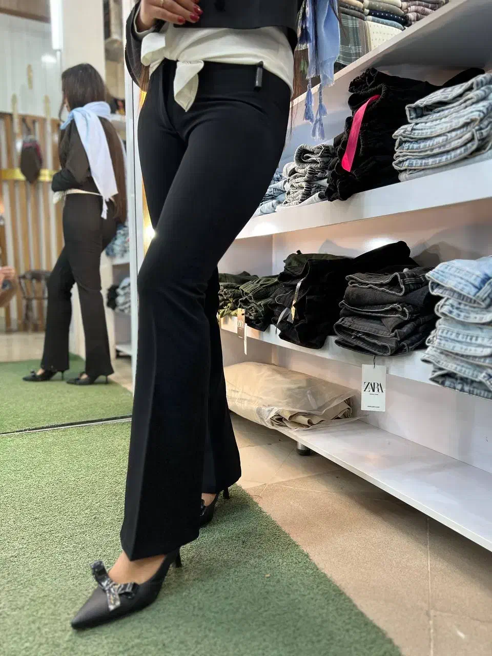 ب مناسبت بلک فرایدی حراج انواع شومیز و شلوار|لباس|سبزوار, توحیدشهر|دیوار