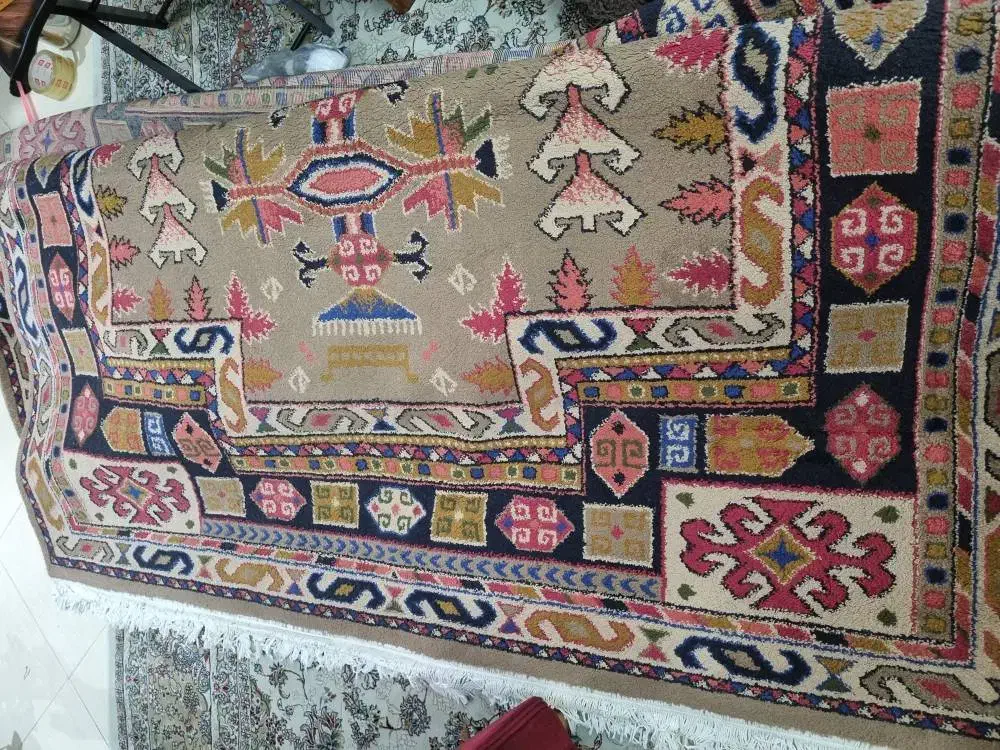 ۲ تخته فرش ۶ متری سالم به علت کمبود جا|فرش|تهران, ائمه اطهار|دیوار