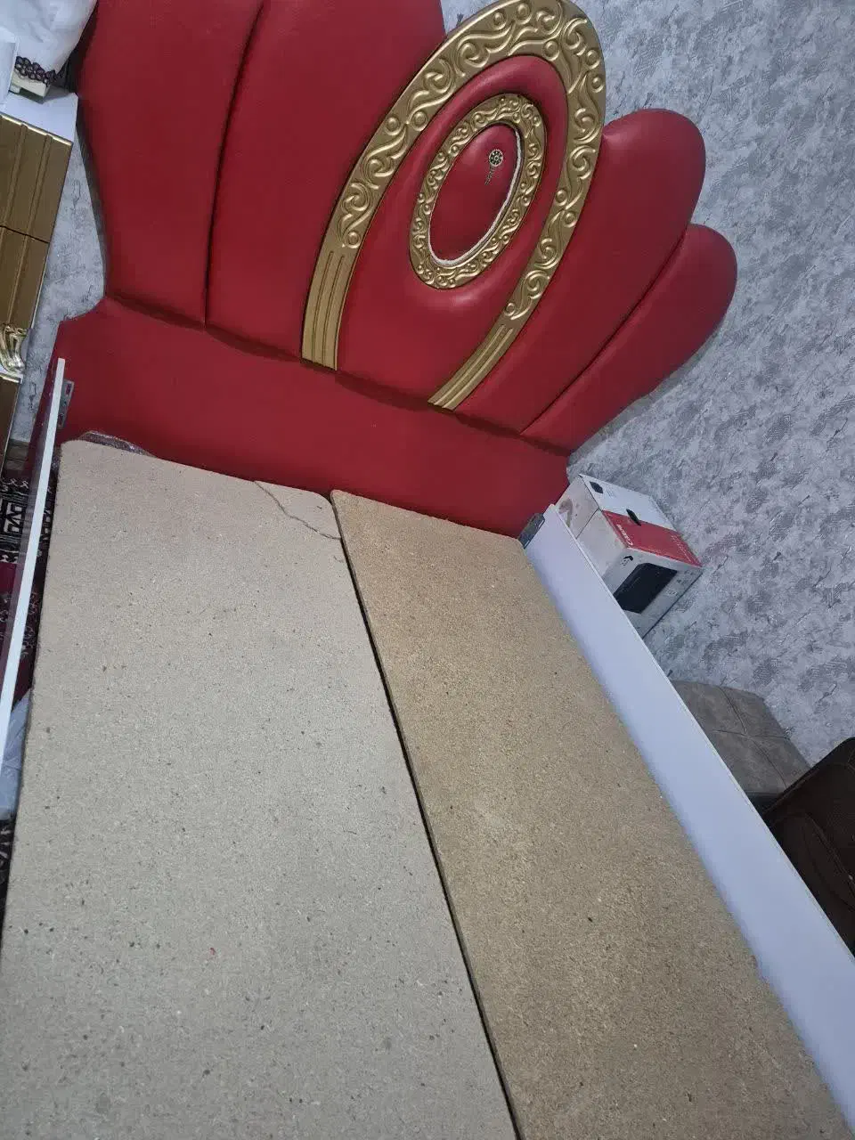 تخت خواب دونفره|تخت و سرویس خواب|کرج, حصارک بالا|دیوار