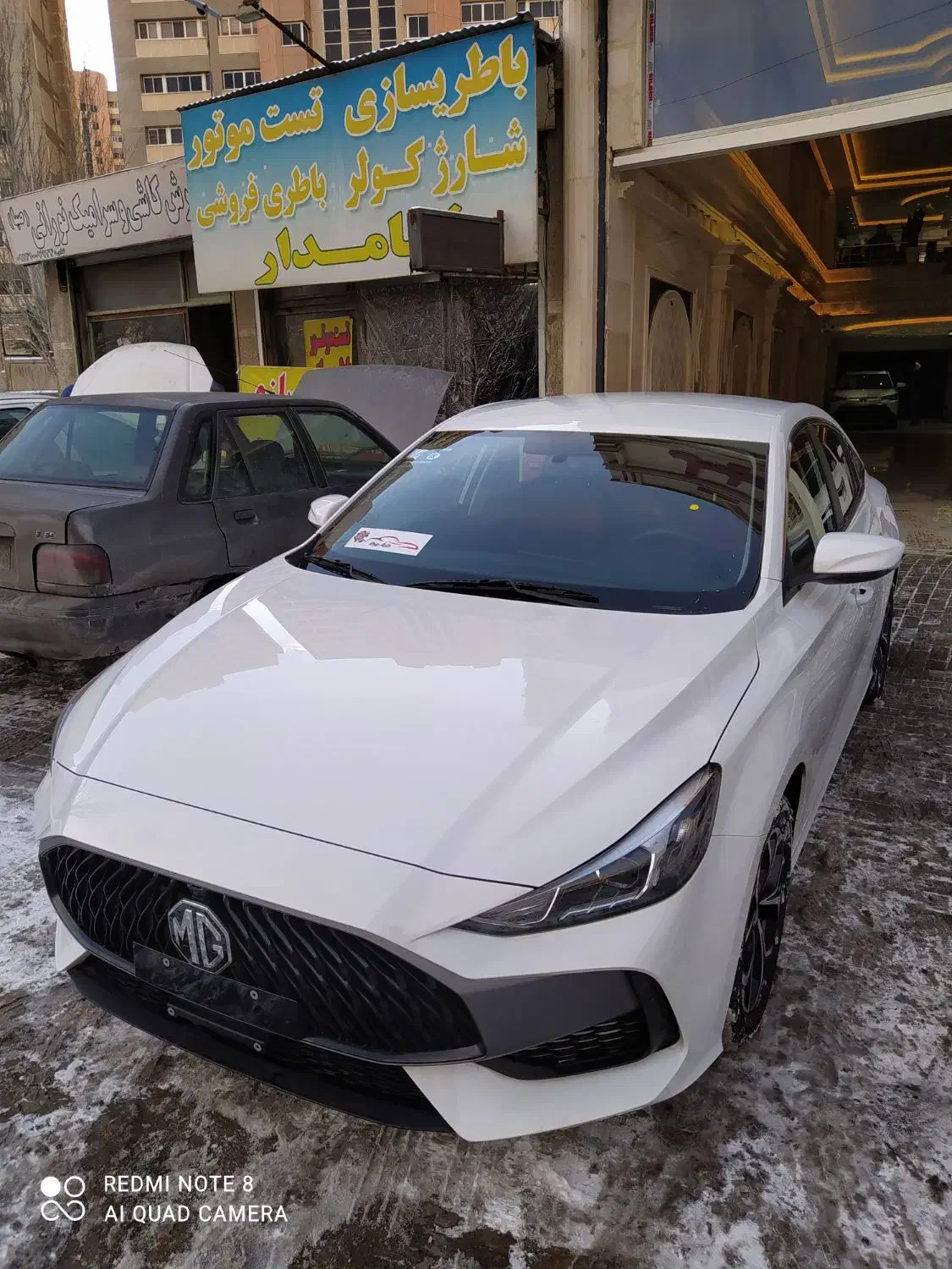 ام جی 5 دنده|خودرو سواری و وانت|تبریز, |دیوار