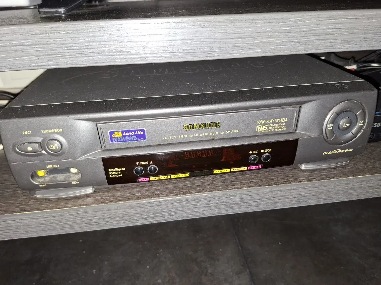 دستگاه ویدئوVHS پخش/ضبط و DVD پلیر سامسونگ|پخشکننده DVD و ویدیو|همدان, |دیوار