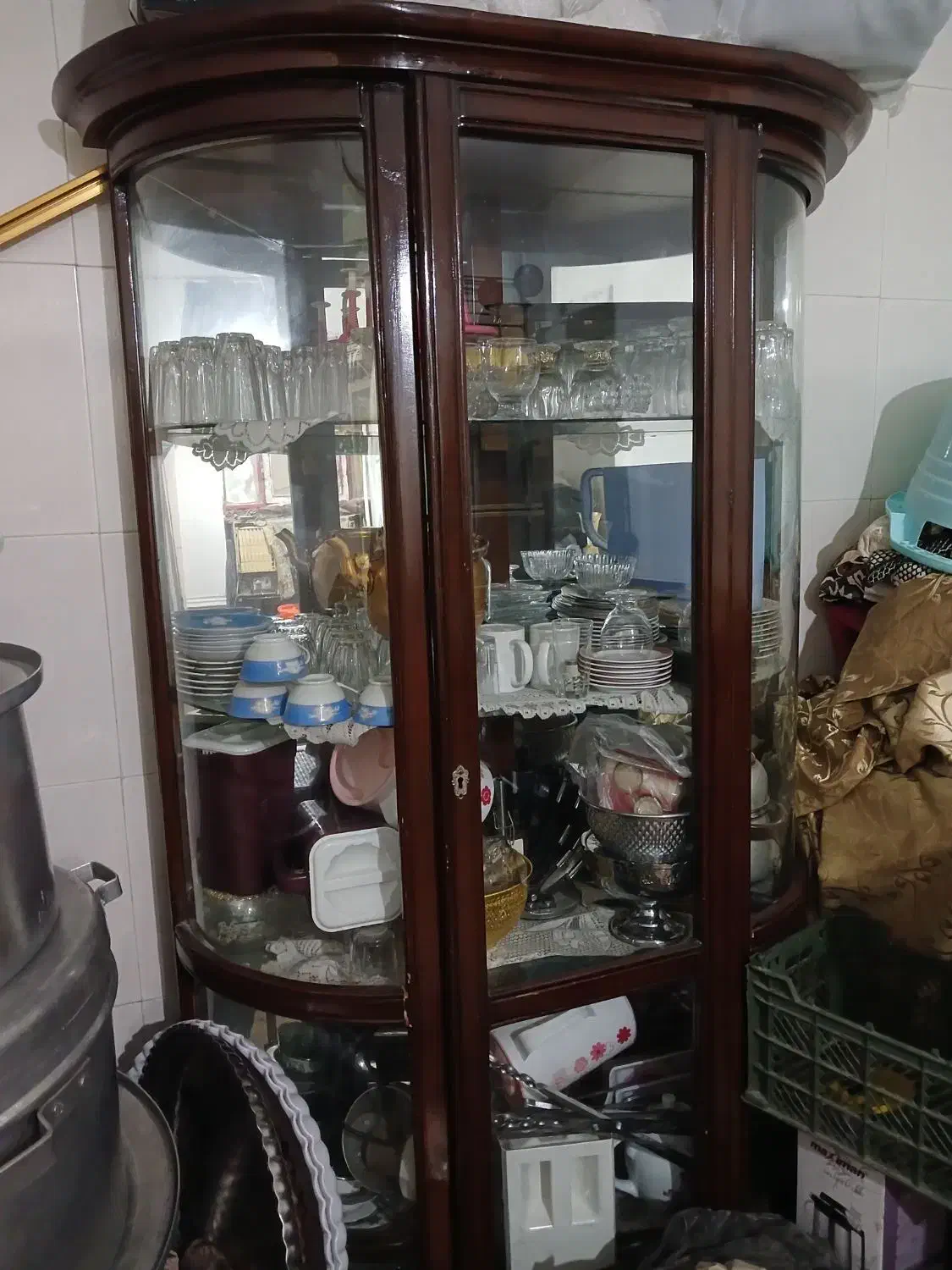 بوفه سالم|بوفه، ویترین، کنسول|کارون, |دیوار