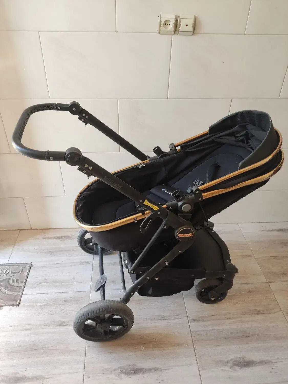 کالسکه دلیجان سالم وتمیز|کالسکه و لوازم جانبی|برخوار, |دیوار