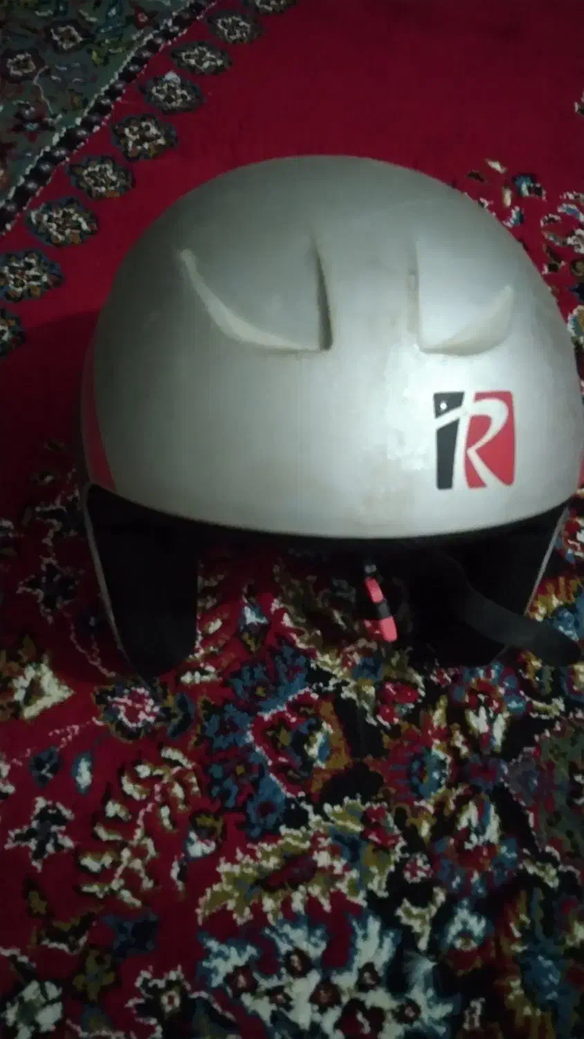 فروش کلاه|کیف، کفش، کمربند|زابل, |دیوار