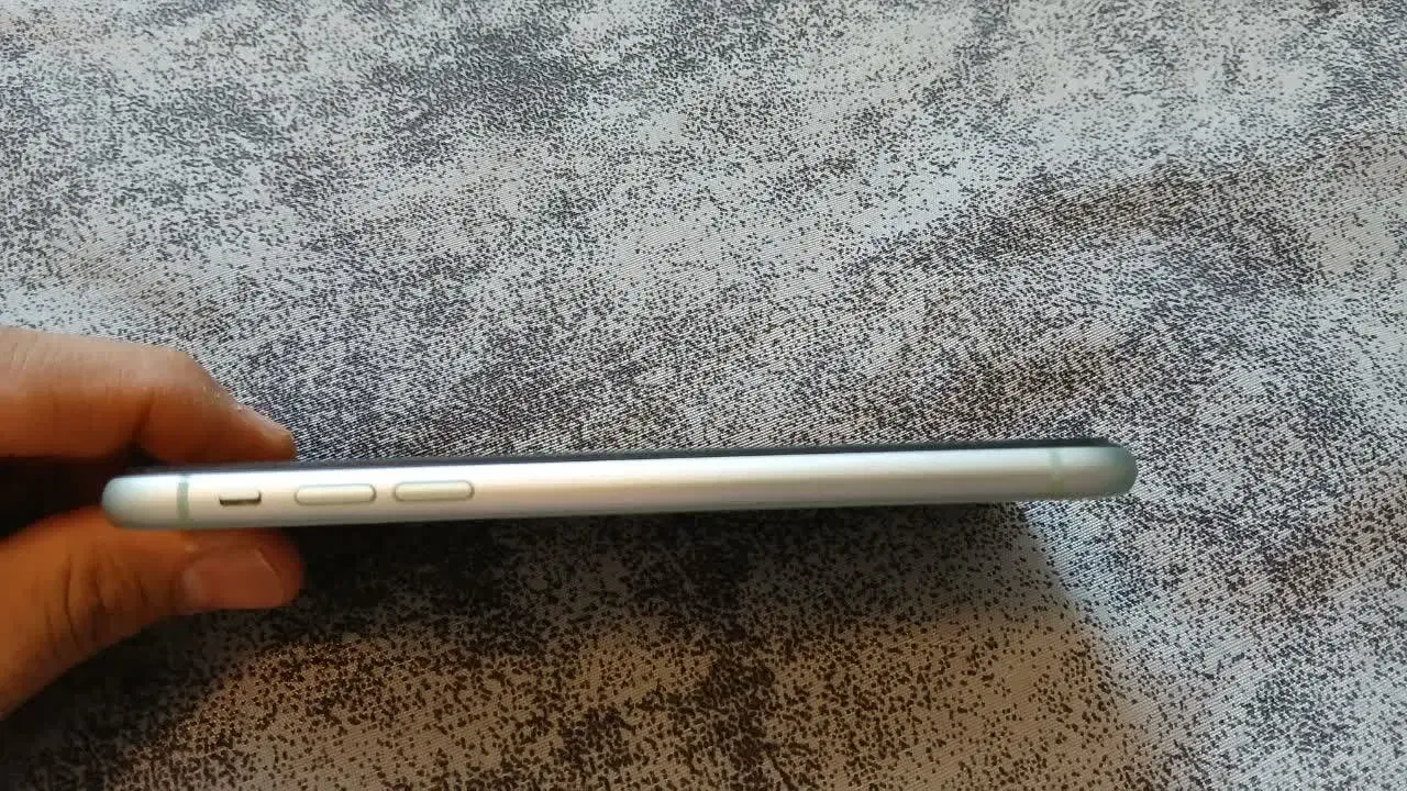 آیفون ۱۱ نرمال|موبایل|مشهد, جانباز|دیوار